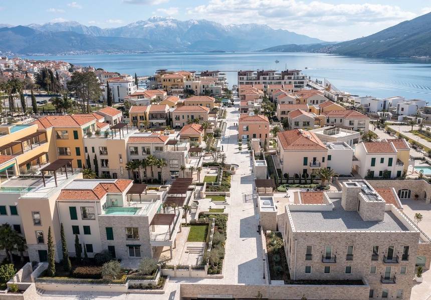 Verë 2022. Shqiptarët po zgjedhin detin, ushqimin dhe mikpritjen e Malit të Zi. 3 60C9708D 0FDF 4DDB B685 39C4653C7C48