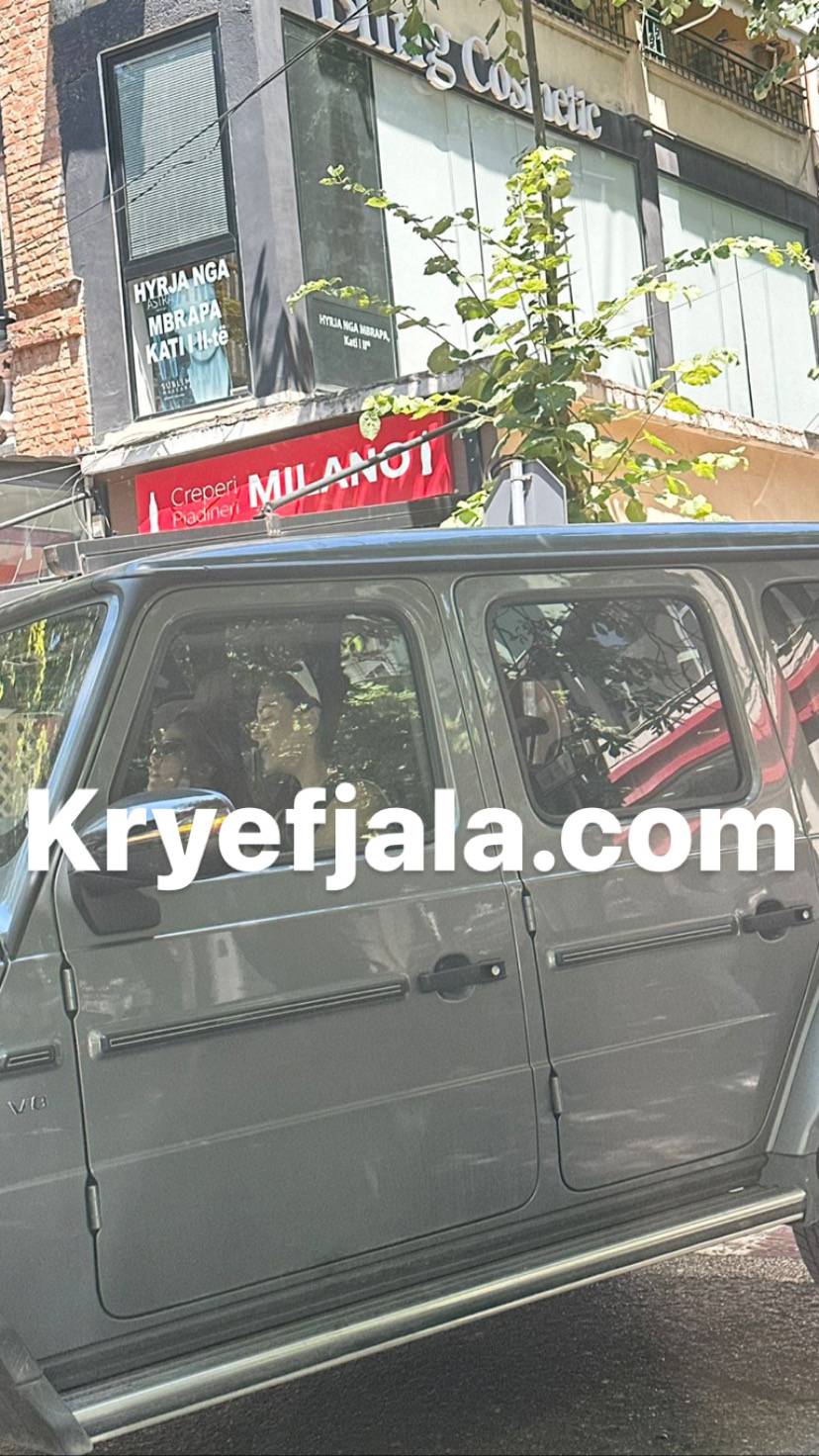 Olta Gixhari dhe Sara Hoxha të pandara! 1 61BD0C22 AFD8 4F07 A347 5BE8075147FE
