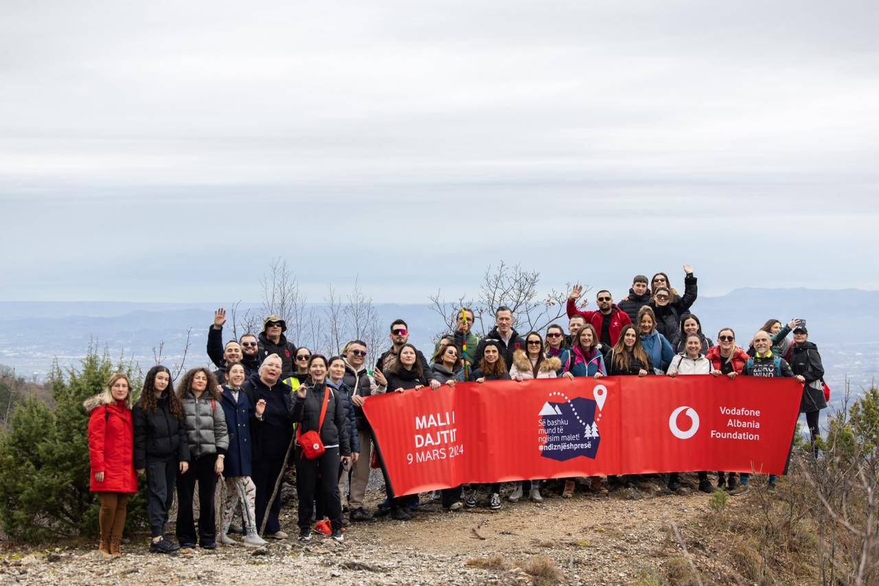 #NdizNjëShpresë Fondacioni Vodafone Albania në ndihmë të grave në vështirësi 1 9691AA04 6D9D 4D51 956B F02057D0030A