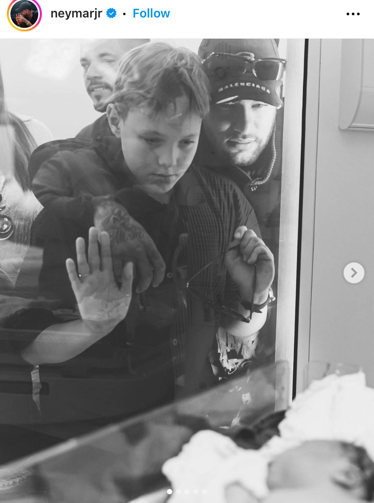 Neymar baba për herë të tretë,ndaj foton e vajzës 1 IMG 4559