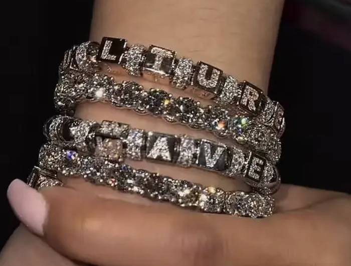 Cardi B zbulon emrin e vajzës të porsalindur 1 05B1E946 931B 4853 8570 9912E7BF06AF