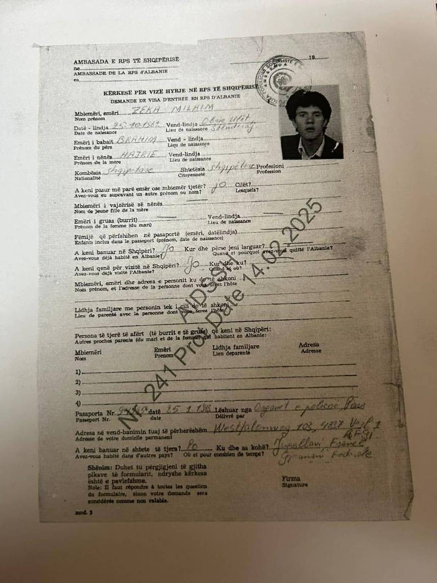 Nuk do ta njihni. Si dukej Milaim Zeka në 1983 kur erdhi nga Parisi në Tiranë 1 611fc7fe 637a 44f8 94db d512ff489f7c