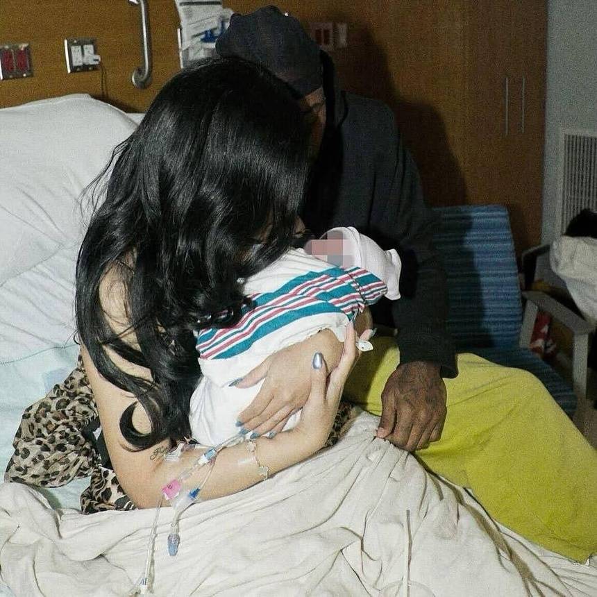 Cardi B ndan fotot e para me bebin 2 IMG 6904